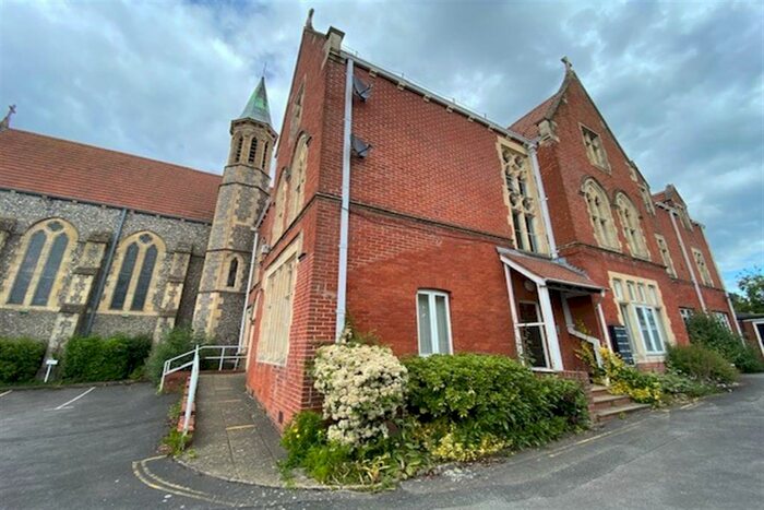 1 Bedroom Flat To Rent In Town Centre, Basingstoke, RG21