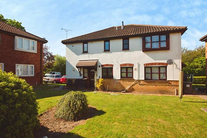 1 Bedroom Terraced House For Sale In Hurrell Down, Boreham, Chelmsford, CM3