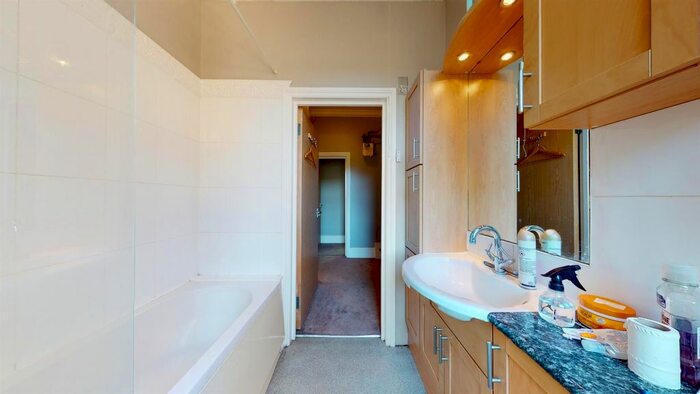 1 Bedroom Flat To Rent In Theobalds Road, London, WC1X