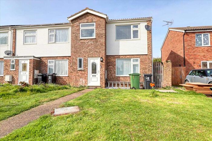 3 Bedroom Semi-Detached House For Sale In Witting Close, Clacton On Sea, CO16