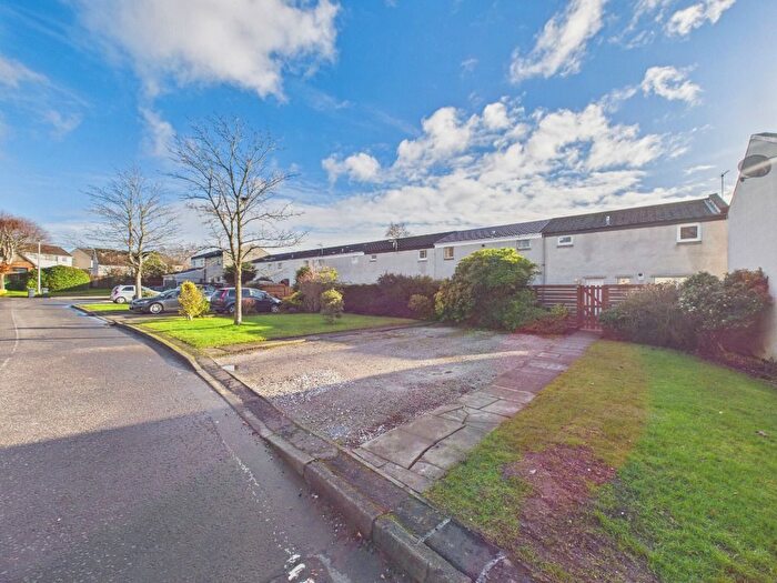 3 Bedroom Terraced House To Rent In Mortonhall Park View, Mortonhall, Edinburgh, EH17