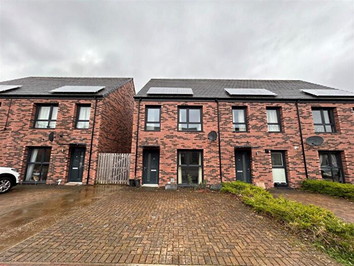 3 Bedroom House To Rent In Lapwing Drive, Perth, PH1