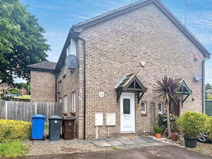 1 Bedroom Property To Rent In Bassingham Close, Oakwood, DE21