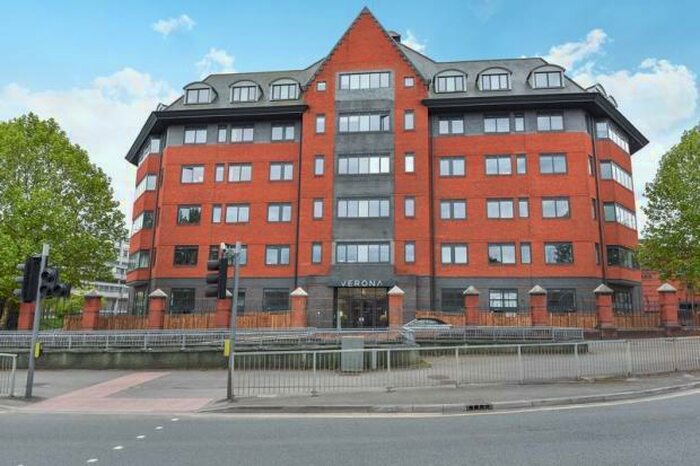 1 Bedroom Flat To Rent In Wellington Street, Slough, SL1