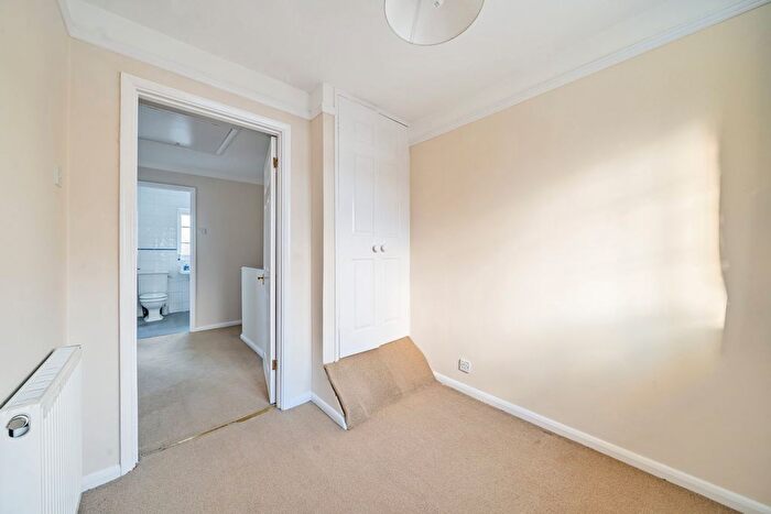 3 Bedroom Terraced House For Sale In Byfleet, West Byfleet, Surrey, KT14