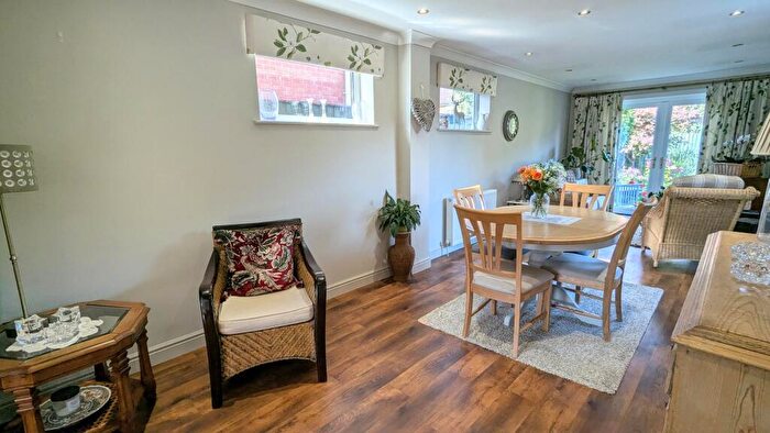 4 Bedroom Detached House For Sale In Andrews Close, Louth, LN11