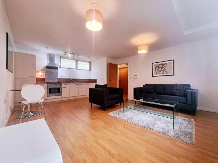 1 Bedroom Apartment To Rent In Mann Island, Liverpool, L3