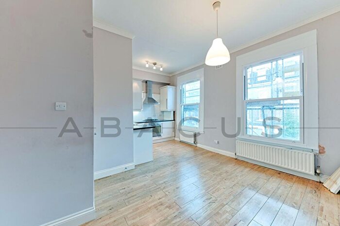 1 Bedroom Flat To Rent In St Julians Road, Kilburn, NW6