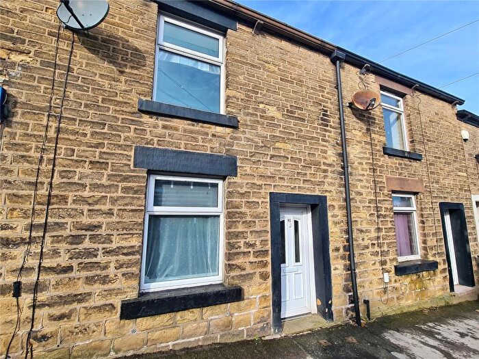 2 Bedroom Terraced House For Sale In Victoria Street, Glossop, Derbyshire, SK13