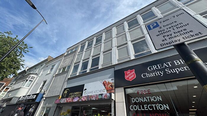 1 Bedroom Flat To Rent In Abington Street, Northampton, NN1