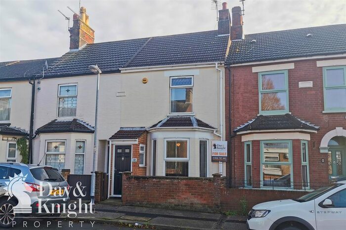 3 Bedroom Terraced House To Rent In Ipswich Road, Lowestoft, NR32