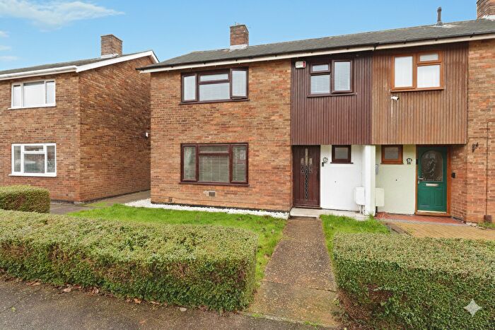 3 Bedroom Semi Detached House For Sale In Beeleigh East, Basildon, SS14