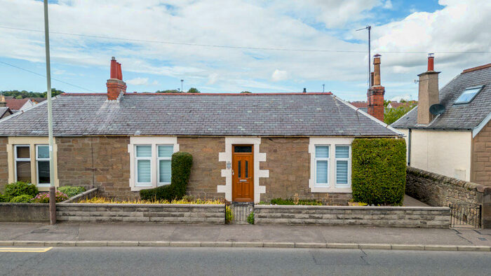 2 Bedroom Semi-Detached Bungalow For Sale In Panmure Street, Monifieth, DD5