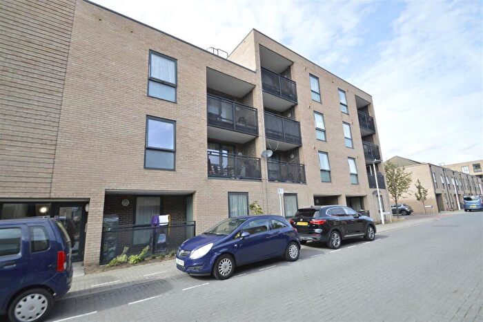 1 Bedroom Apartment For Sale In Reginald Ellingworth Street, Dagenham, RM9