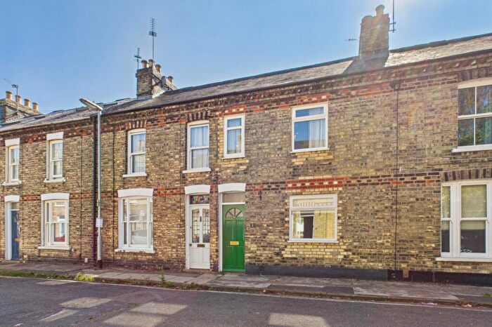 2 Bedroom Terraced House For Sale In David Street, Cambridge, CB1