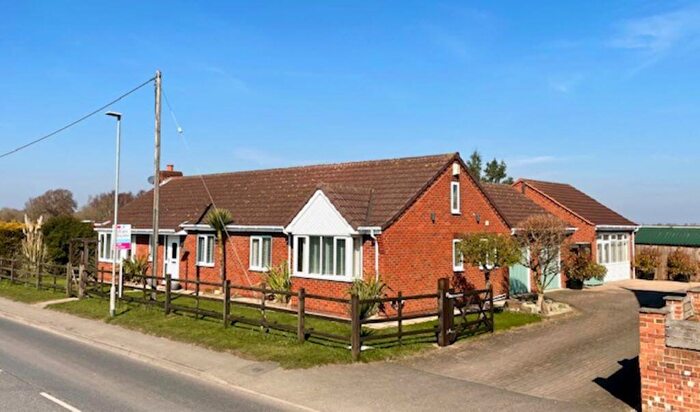 3 Bedroom Detached Bungalow For Sale In Bawtry Road, Misson, Doncaster, DN10