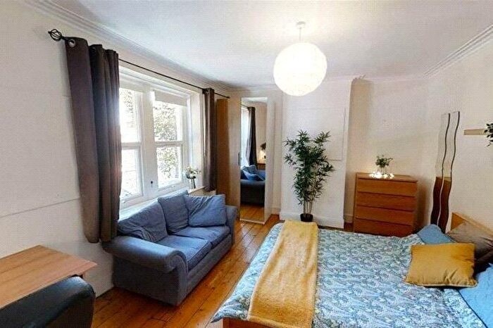 1 Bedroom Semi-Detached House To Rent In Stanbury Avenue, Bristol, BS16