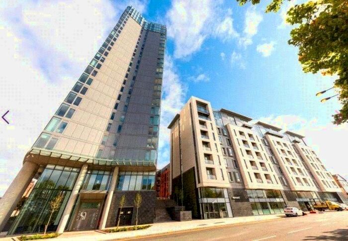 1 Bedroom Flat To Rent In The Tower, Plaza Boulevard, Liverpool, L8