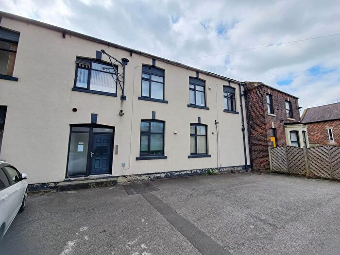 1 Bedroom Studio To Rent In Swallow Hill, Tong Road, Lower Wortley, LS12