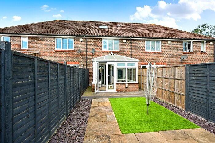 3 Bedroom Terraced House For Sale In Ashford, Surrey, TW15