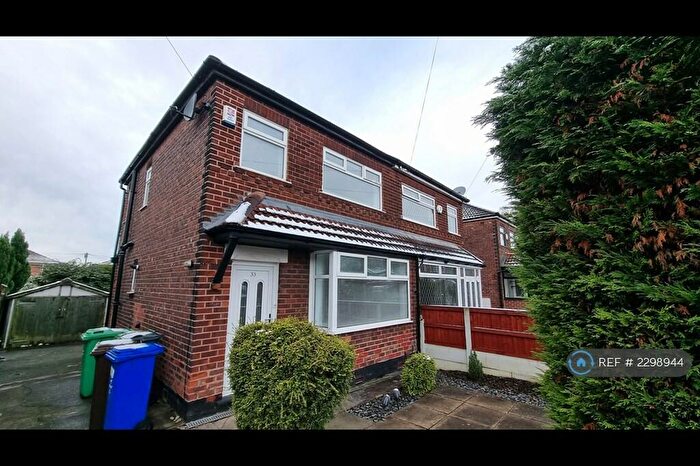 3 Bedroom Semi-Detached House To Rent In Kenwick Drive, Manchester, M40