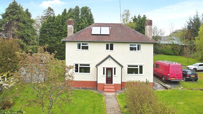 4 Bedroom Detached House For Sale In New Mills, Newtown, Powys, SY16