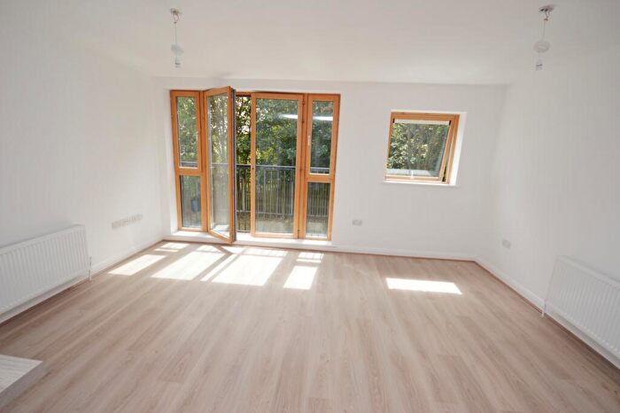 2 Bedroom Flat To Rent In Vesta Road Brockley, SE4
