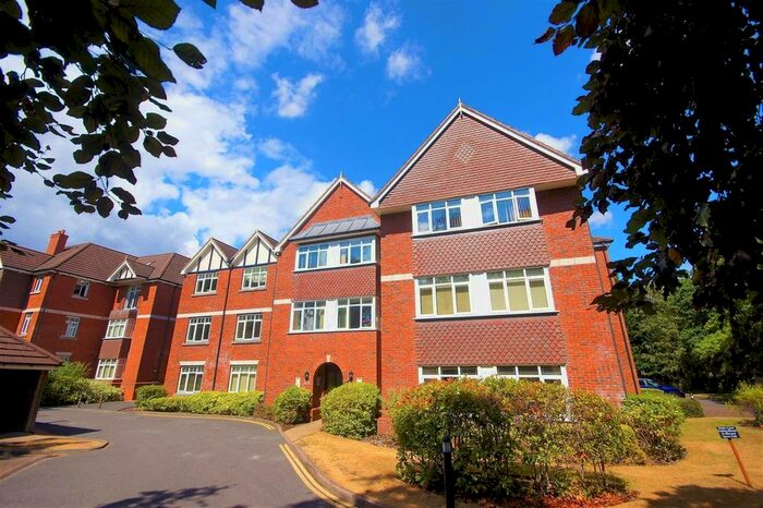 1 Bedroom Flat To Rent In Trinity Court, Moseley, Birmingham, B13