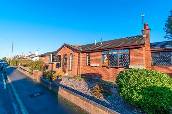 2 Bedroom Detached Bungalow For Sale In Red Cat Lane, Burscough, Ormskirk, L40