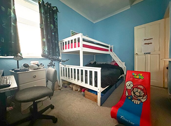 2 Bedroom End Of Terrace House For Sale In Red Lion Street, Redcar, TS10