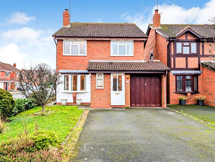 4 Bedroom Detached House For Sale In Dotterel Place, Kidderminster, Worcestershire, DY10