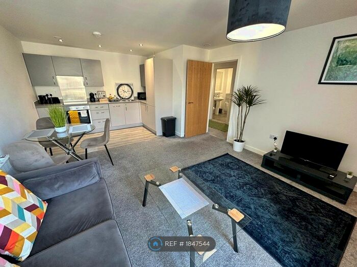 2 Bedroom Flat To Rent In Adelphi Wharf, Manchester, M3