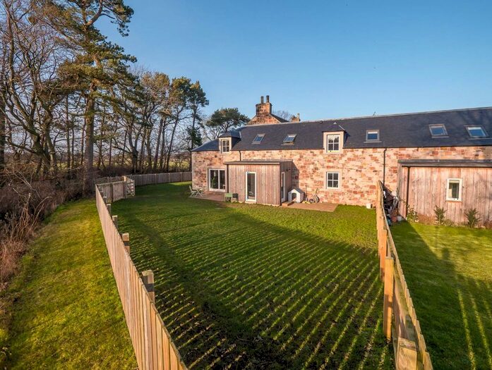 4 Bedroom Terraced House To Rent In Cockburnhill Road, Balerno, Midlothian, EH14