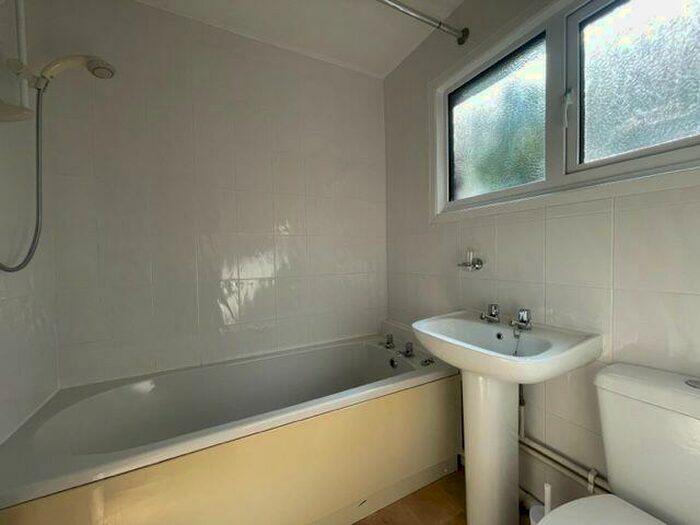 1 Bedroom To Rent In Clay Hill, Two Mile Ash, Milton Keynes, MK8