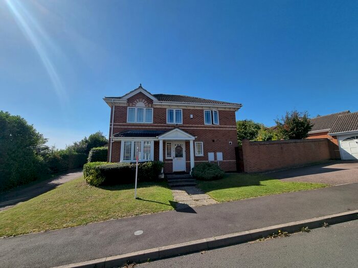 4 Bedroom Property To Rent In Gillingham Road, Kettering, NN15