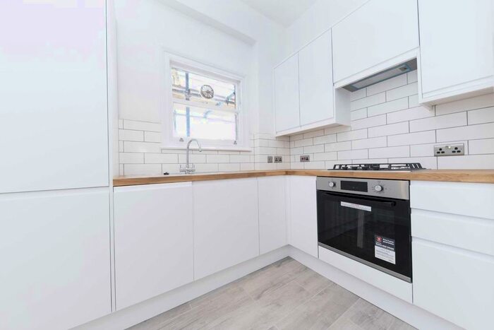 1 Bedroom Flat To Rent In Alexandra Grove, London, N4