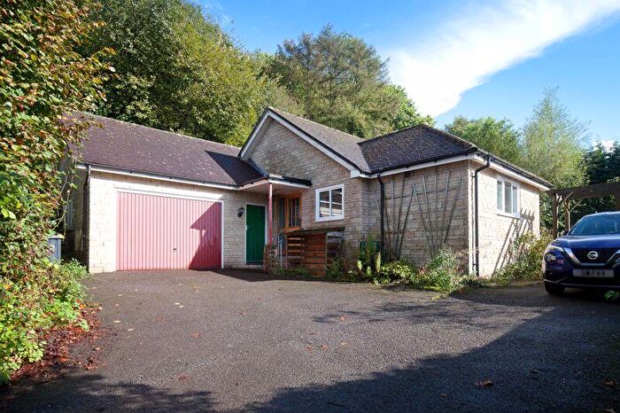 3 Bedroom Detached Bungalow For Sale In Umbers Hill, Shaftesbury, SP7