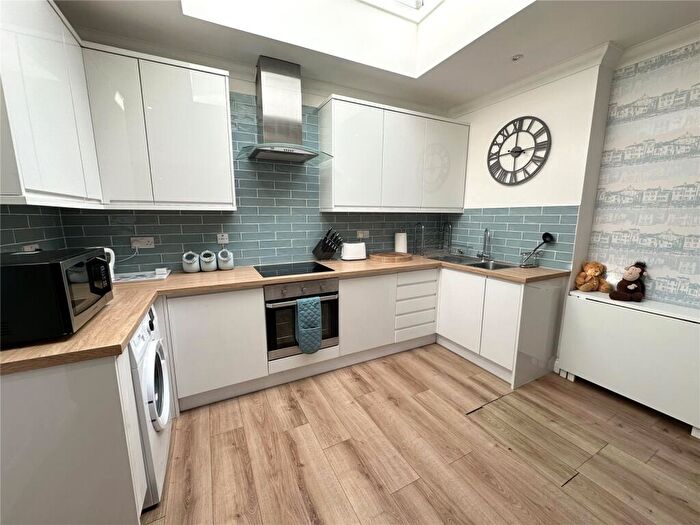 2 Bedroom Apartment To Rent In Glenmoor House, Horton Road, Ashley Heath, Hampshire, BH24
