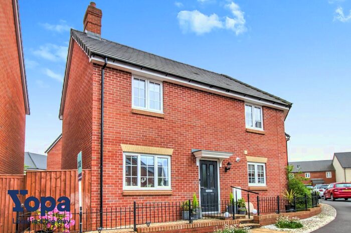 3 Bedroom Semi-Detached House For Sale In Thomas Fox Road, Tonedale, Wellington, TA21