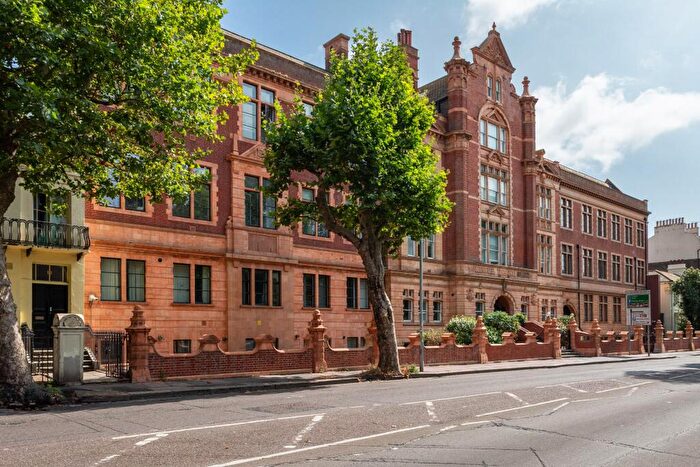 2 Bedroom Flat For Sale In Old College House, - Richmond Terrace, Brighton, BN2