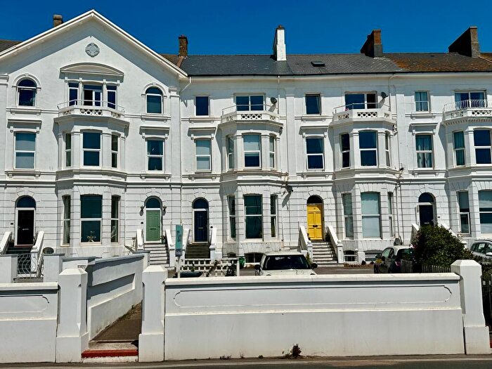 3 Bedroom Apartment For Sale In Morton Crescent Exmouth, EX8