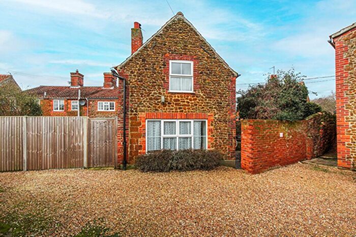 4 Bedroom Cottage To Rent In Snettisham, PE31