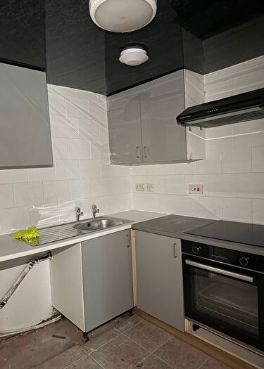 1 Bedroom Flat To Rent In King Street, Dukinfield, SK16