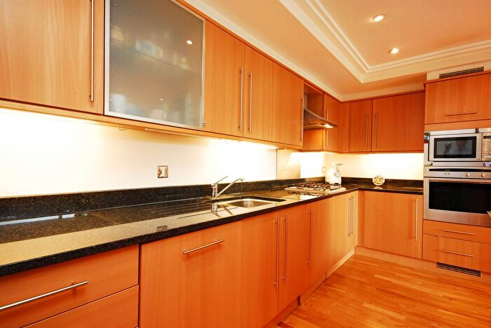 2 Bedroom Flat To Rent In Point Wharf Lane, Brentford, TW8
