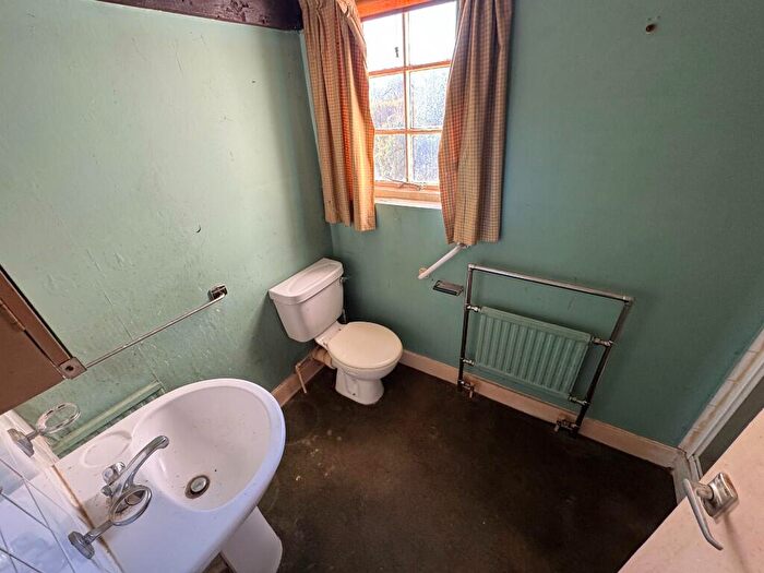 4 Bedroom Detached House For Sale In Maryfield Cottage, High Street, Maidenhead, Berkshire, SL6