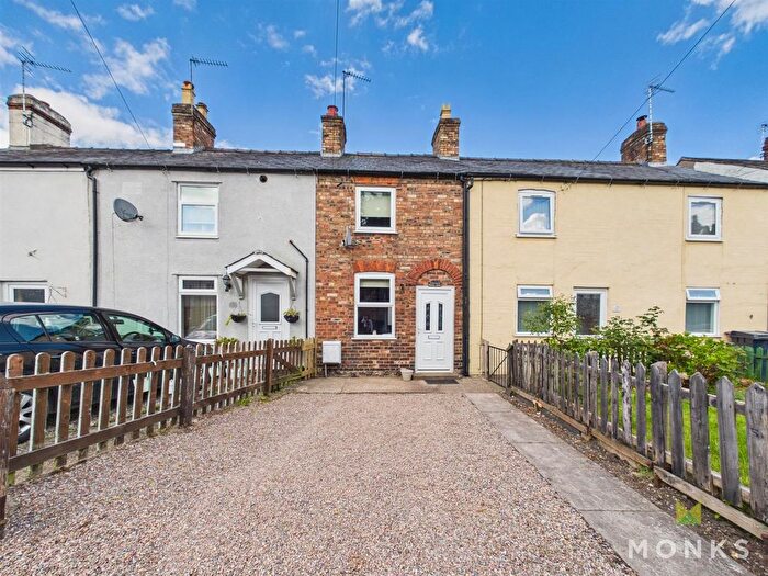2 Bedroom Terraced House For Sale In Albert Road, Oswestry, SY11