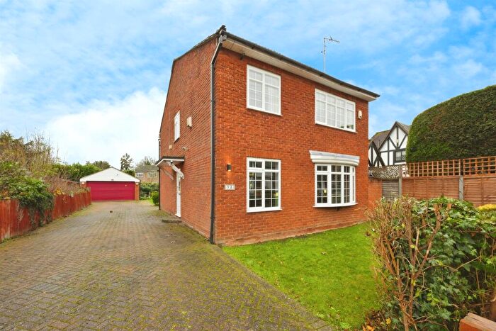 4 Bedroom Detached House For Sale In Crooked Way, Nazeing, Waltham Abbey, EN9