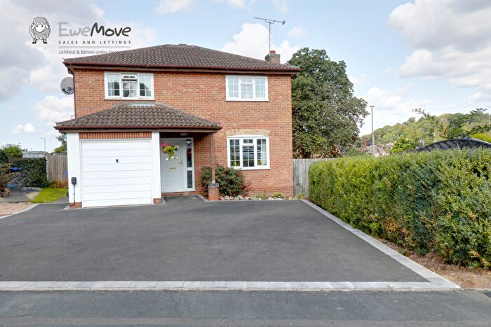 4 Bedroom Detached House For Sale In Cricketers Close, Burton-on-Trent, Staffordshire, DE15