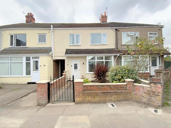 3 Bedroom Terraced House For Sale In Corinthian Avenue, Grimsby, DN34