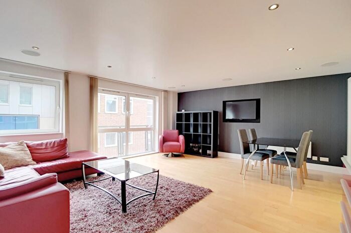 2 Bedroom Flat To Rent In Weymouth Street, Fitzrovia, London, W1W